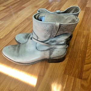 Frye Distressed Gray Leather Ankle Boots